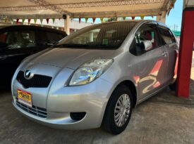 TOYOTA VITZ S1904