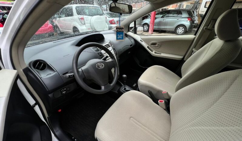TOYOTA VITZ S1992 lleno