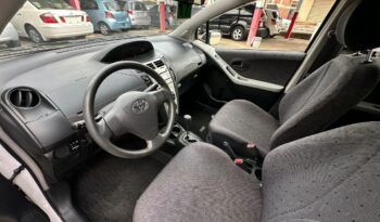 TOYOTA VITZ S2030 lleno