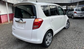 TOYOTA RACTIS S2060 lleno