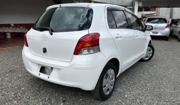 TOYOTA VITZ S2030 lleno